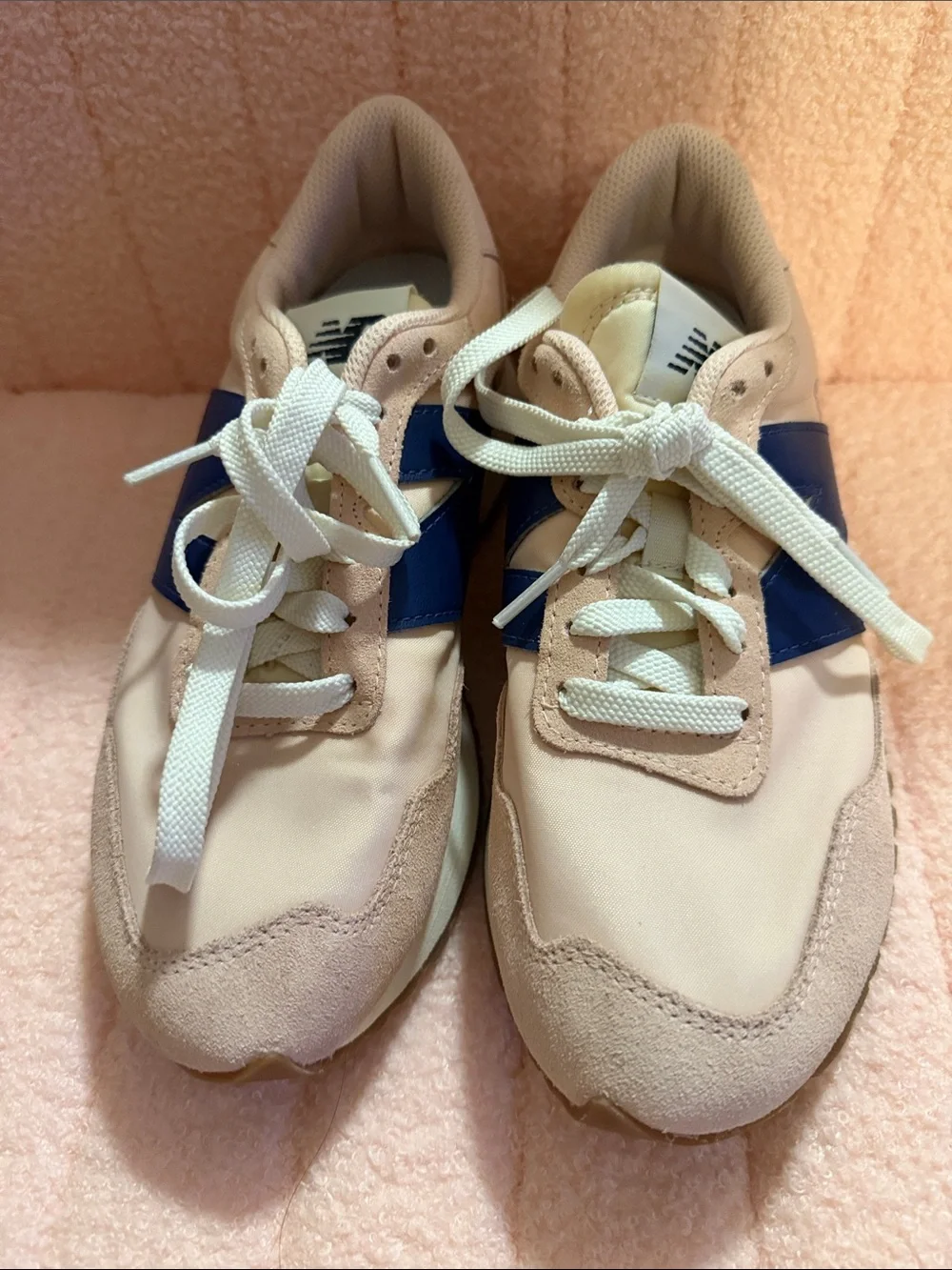 New Balance 237 in Pink Haze Size Womens 6.5